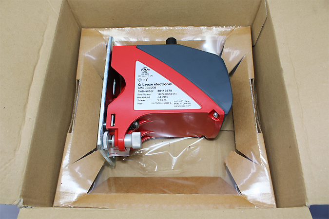 Leuze AMS 304i 200 Optical distance sensor 50113679