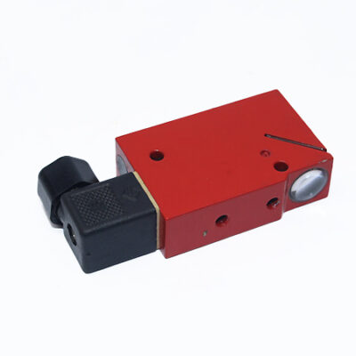 Leuze RK18/4GS RETRO-REFLECTIVE PHOTOELECTRIC SENSOR 50015345