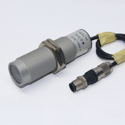 Leuze RK 90/4-300 Diffuse sensor with background suppression 50000542