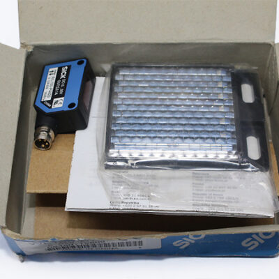 SICK WL100-P4420 PHOTOELECTRIC RETRO-REFLECTIVE SENSOR 6028609