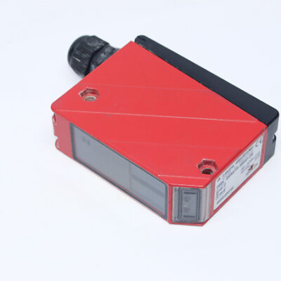 Leuze PRK 96M/R-1850-25 Polarized retro-reflective photoelectric sensor 50080470