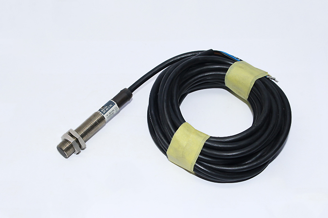 BALLUFF BES 516-325-AO-C-PU Inductive proximity switches and proximity sensors