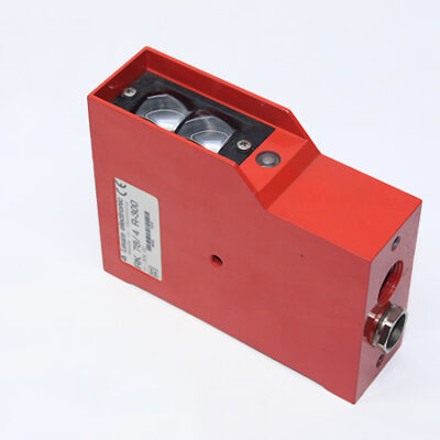 Leuze RK 78/4 R-300 Diffuse sensor with background suppression