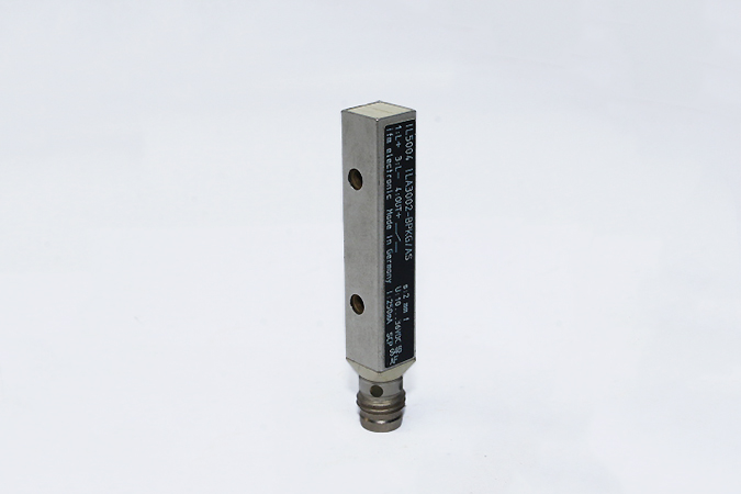 IFM IL5004 Inductive sensor ILA3002-BPKG/OBEN/AS-514TPS RT
