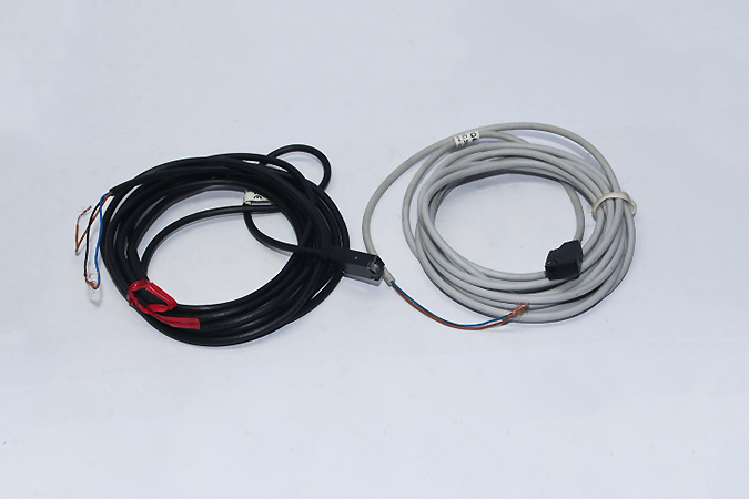 IPF OY Q4 01 00 Optical Barrier Sensor