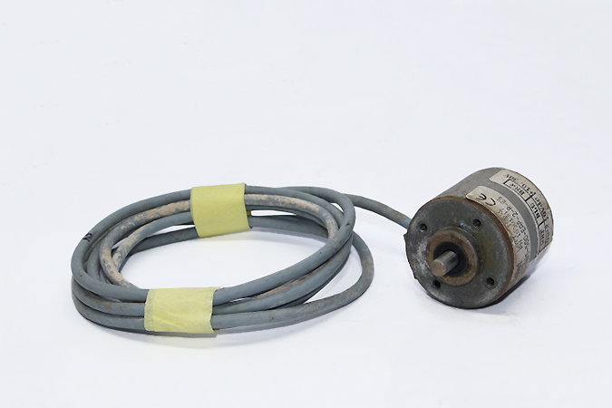 Selet SIE-40-ABS-500-EAP-2-R-6S Incremental Encoder