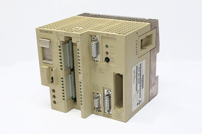 SIEMENS 6ES5 095-8MA02 PROGRAMMABLE LOGIC CONTROLLER