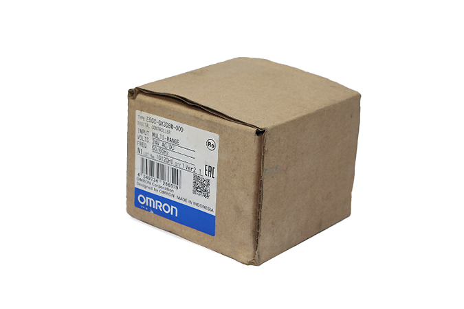 OMRON E5CC-QX3D5M-000 Digital Temperature Controller