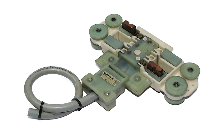VAHLE SKN 5/25K Current Collector 600V 25A
