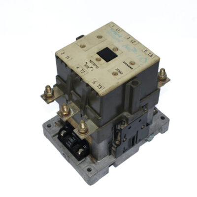 SIEMENS 3TB5217-0A COIL MOTOR STARTERS – CONTACTOR 220V