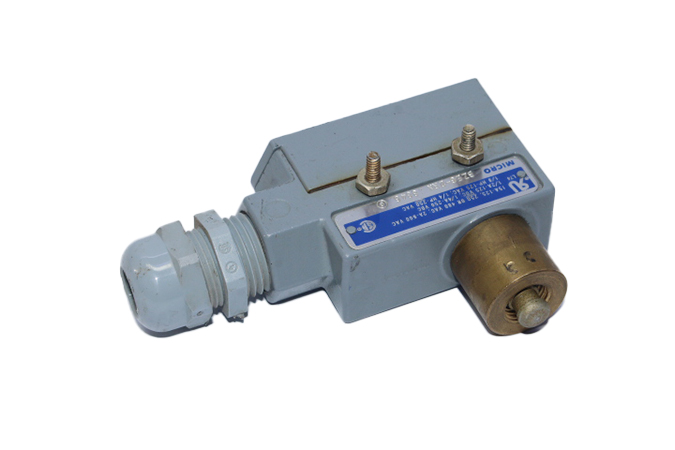 MICRO SWITCH BZE6-2RN Limit Switch