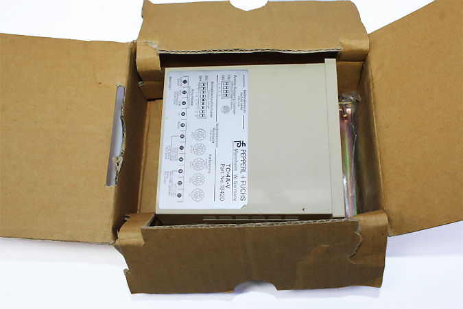 PEPPERL+FUCHS TC-4A-V DIGITAL TACHOMETER 18420 (195–264V)