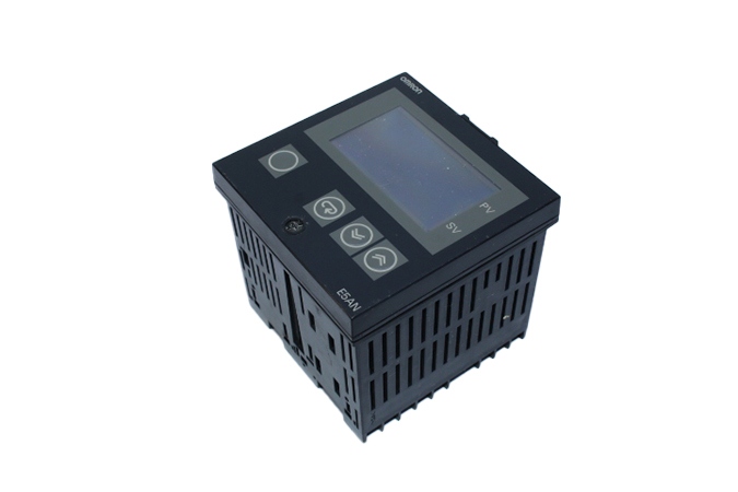 OMRON E5AN-R3HMT-500 TEMPERATURE CONTROLLER (100 TO 240V)