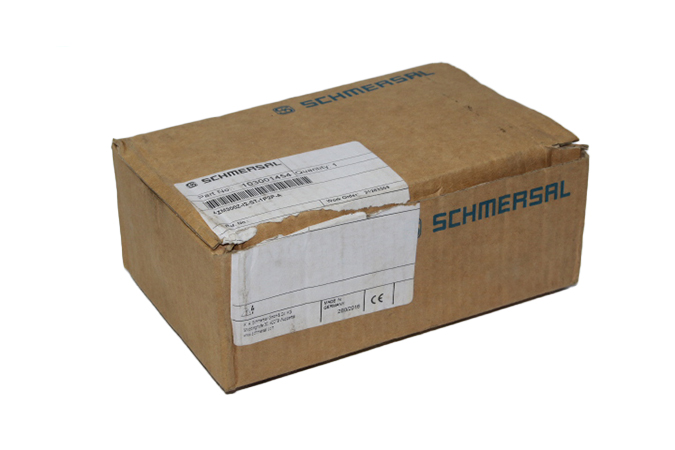 SCHMERSAL AZM300Z-I2-ST-1P2P-A SOLENOID INTERLOCK 103001454