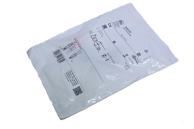 IFM OG5126 Retro-reflective sensor OGP-DPKG/US/90°