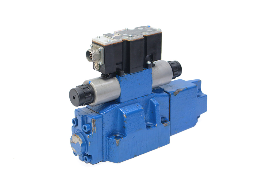 REXROTH R900958788 3DREPE 6 C-21=25EG24N9K31/A1M=00 PROPORTIONAL PRESSURE REDUCING VALVE R900965306 4WRZE 16 E100-71/6EG24N9K31/A1M