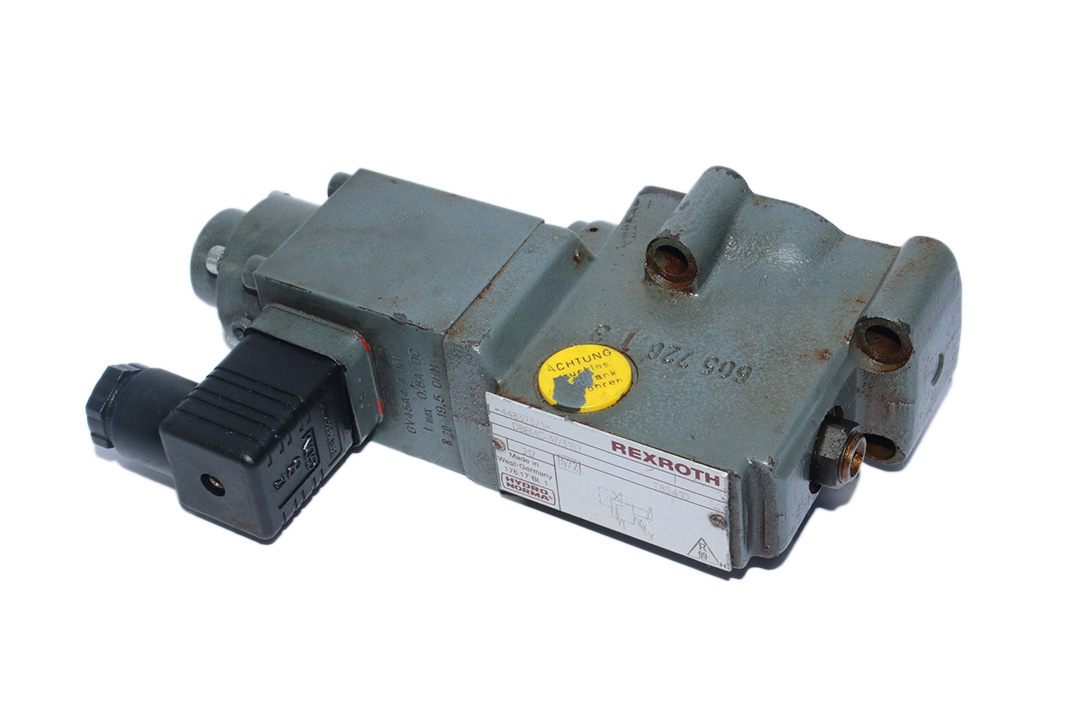 REXROTH R900448373 PILOT OPERATED PROPORTIONAL RELIEF VALVE DBEMC-37/315Y