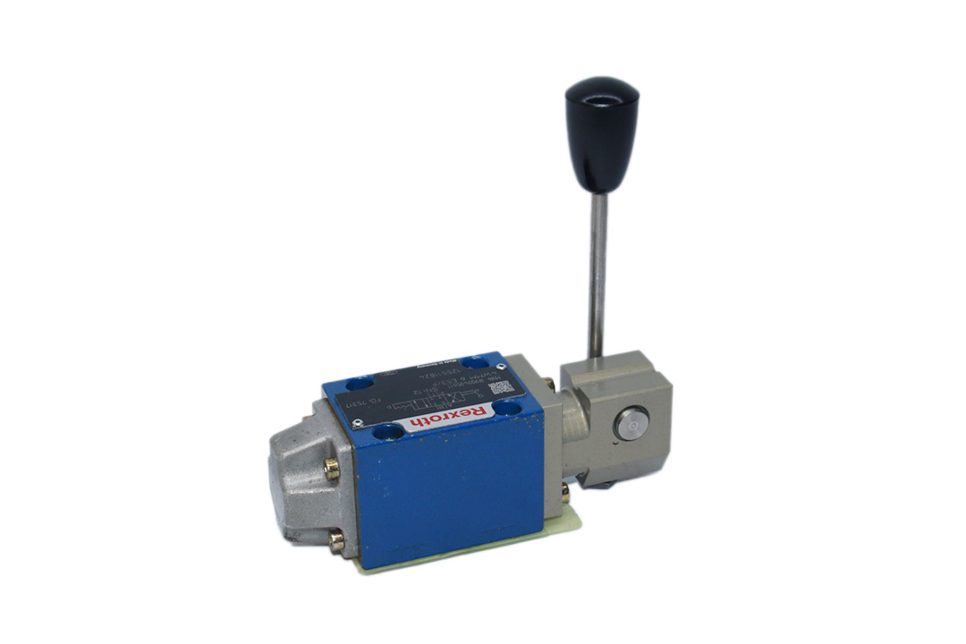 REXROTH R900405611 DIRECTIONAL SPOOL VALVE 4WMM 6 E53/F