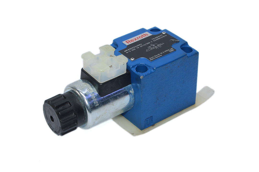 REXROTH R900224684 DIRECTIONAL CONTROL VALVE M-3 SED 10 UK13/350 C G24N9K4/B10