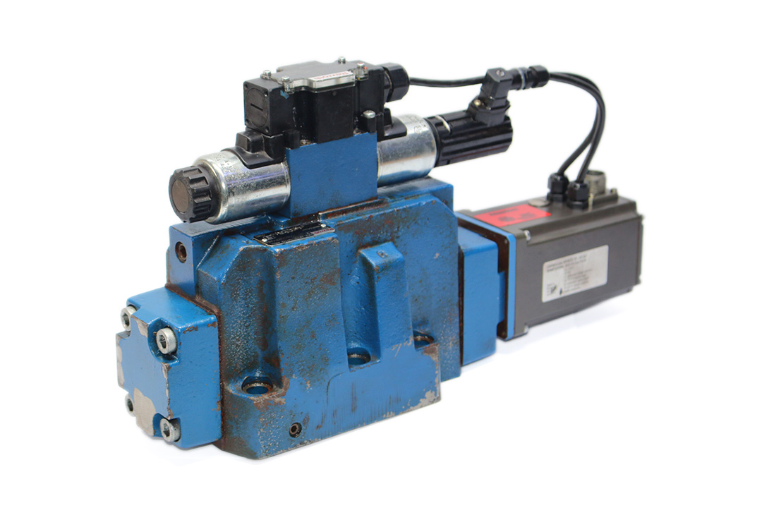 REXROTH R900891138 4WRTE-42/M PROPORTIONAL DIRECTIONAL VALVE R900977344 4WRTE 27 W8-500L-41/6EG24K31/A1M