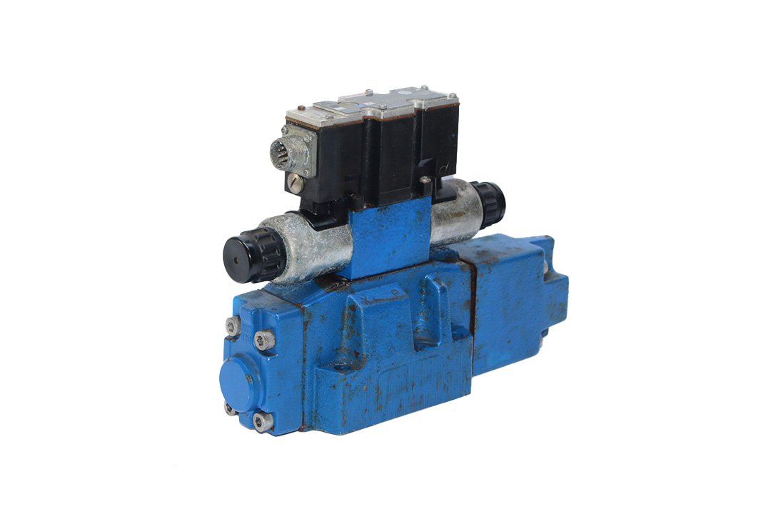 REXROTH R900958788 3DREPE 6 C-21=25EG24N9K31/A1M=00 PROPORTIONAL PRESSURE REDUCING VALVE R900732106 4WRZE 16 E150-71/6EG24N9K31/A1M