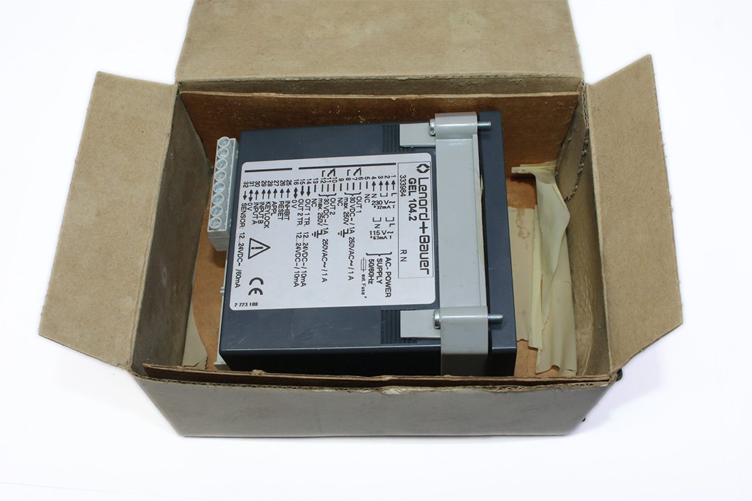 LENORD & BAUER GEL104.2 PROGRAMMABLE PRESELECT COUNTER