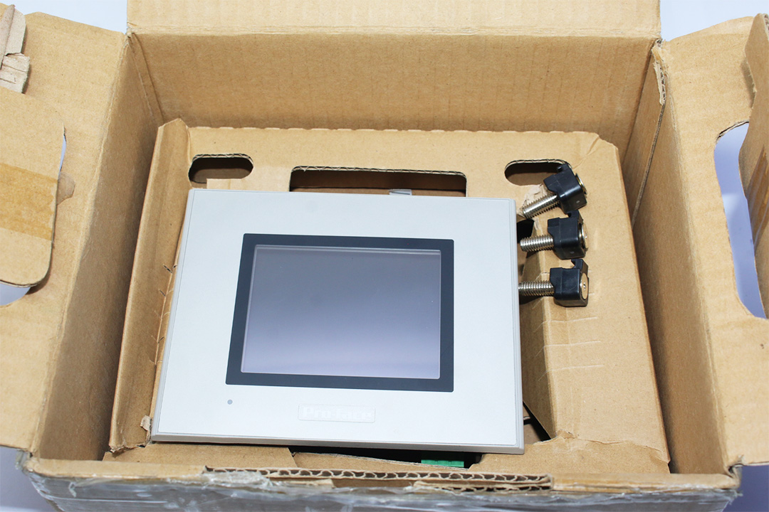 PRO-FACE PFXGP4201TAD TOUCH SCREEN