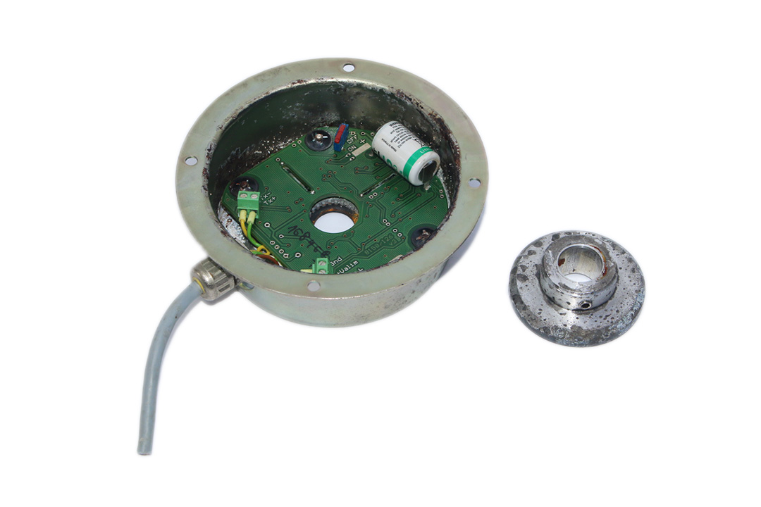 BEI SENSORS SOEM15-0216S001 ABSOLUTE ENCODER