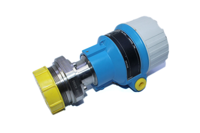 Endress+Hauser PMC51-1V648/101 ABSOLUTE AND GAUGE PRESSURE SWITCH
