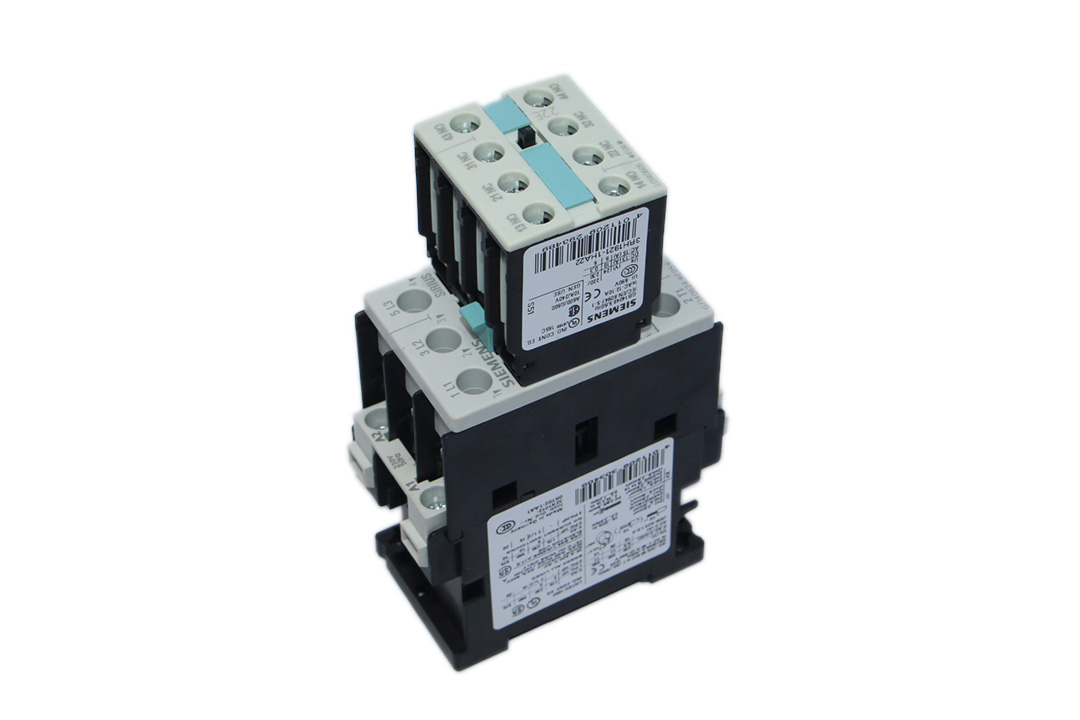 SIEMENS 3RT1026-1AP04 POWER CONTACTOR