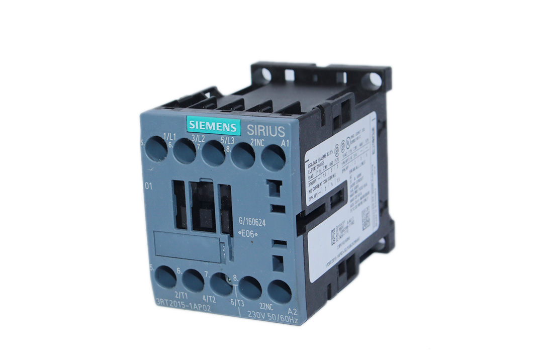 SIEMENS 3RT2015-1AP02 POWER CONTACTOR