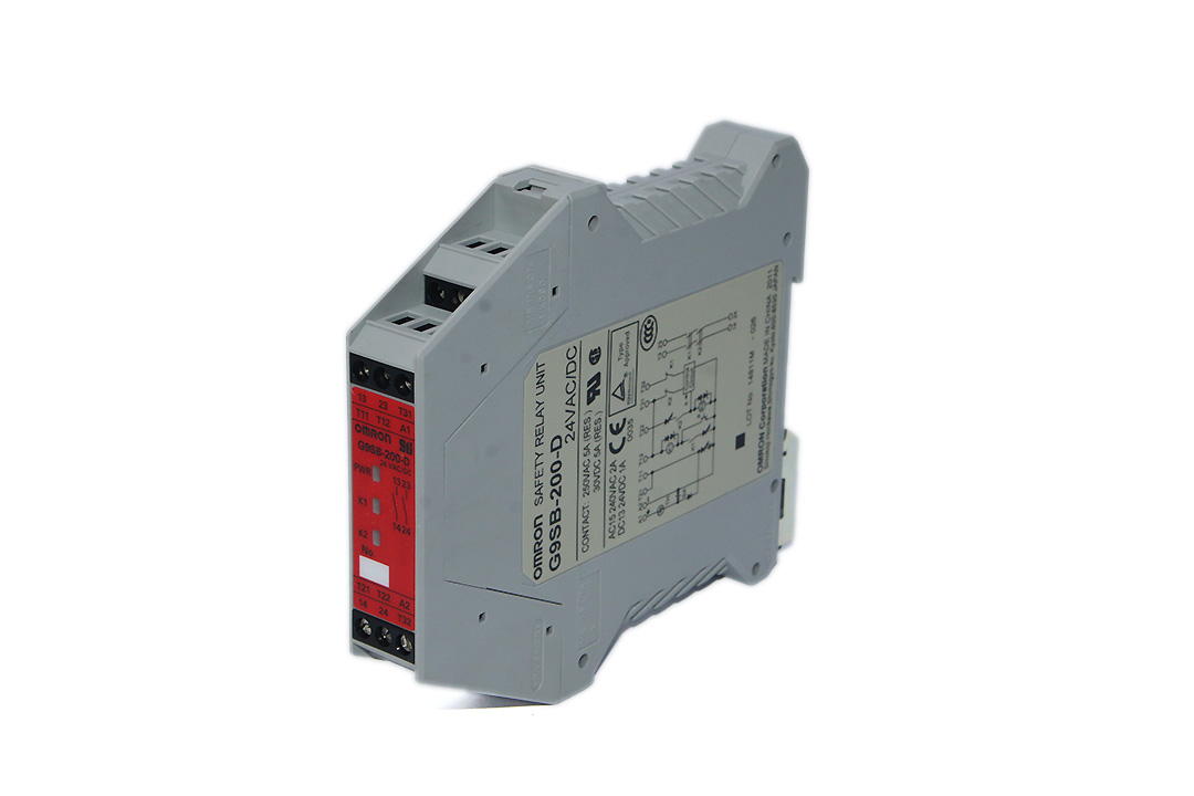 OMRON G9SB-200-D SAFETY RELAY 24 VDC/AC