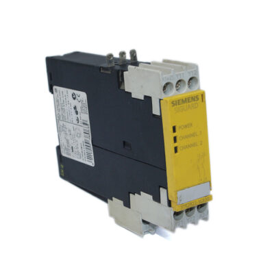 SIEMENS 3TK2822-1CB30 SAFETY RELAYS