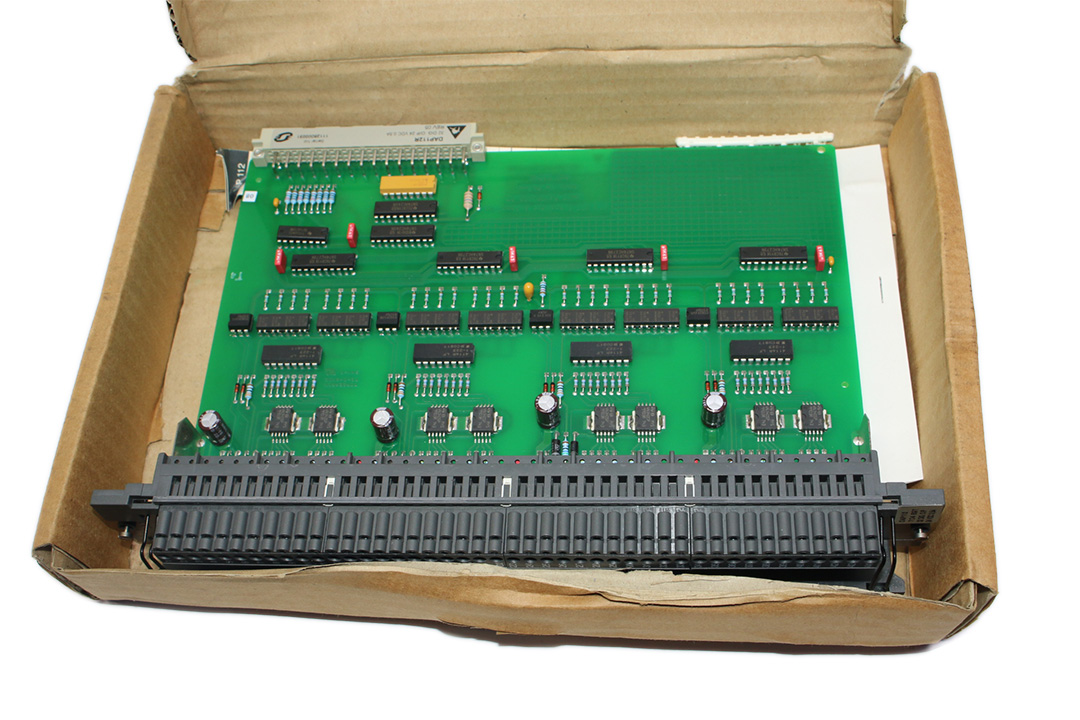 AEG/SCHNEIDER DAP112R DIGITAL OUTPUT MODULE 32DIG O/P 24V DC 0.5A