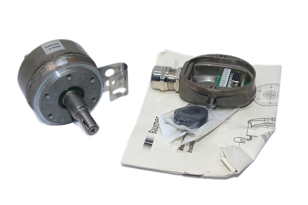 SEW OG73 UN 1024 INCREMENTAL ENCODER