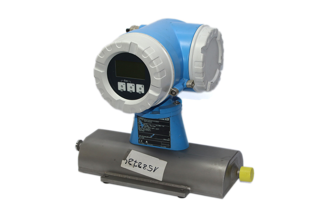 Endress+Hauser 83A02-ASTAAAAAABAD FLOWMETER