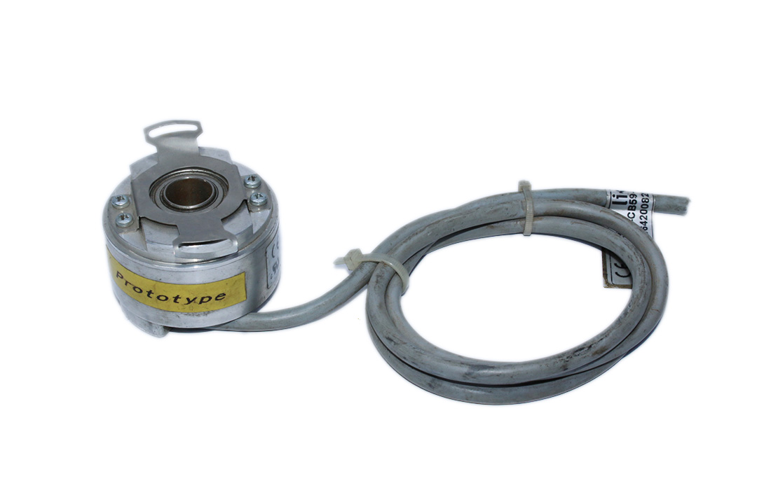 LIKA CP59-V-2048/115 INCREMENTAL ENCODER