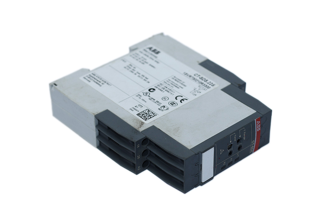 ABB CT-SDS.22S TIME RELAY 1SVR730210R3300