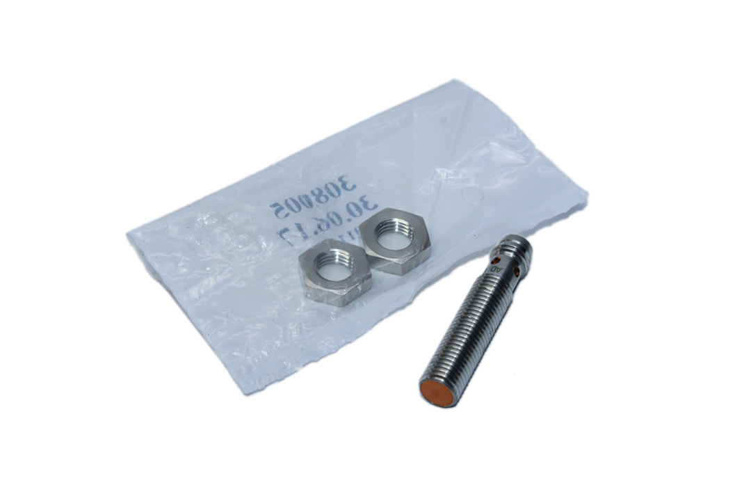 IFM IE5338 Inductive sensor IEBC003BASKG/AS