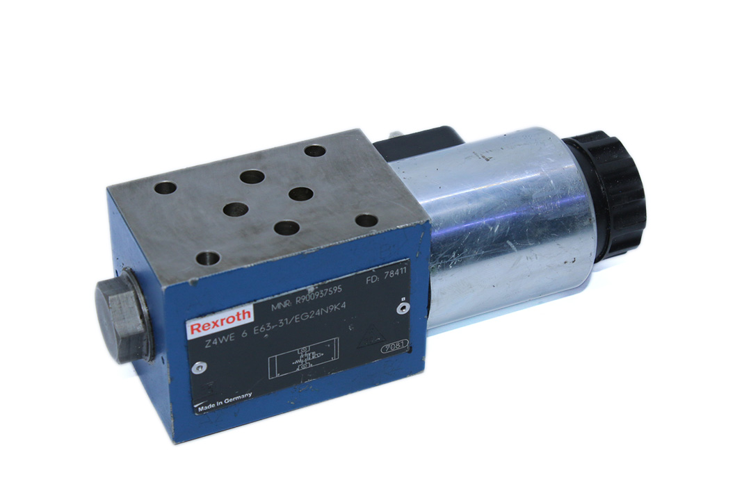 REXROTH R900937595 DIRECTIONAL CONTROL VALVE Z4WE 6 E63-31/EG24N9K4