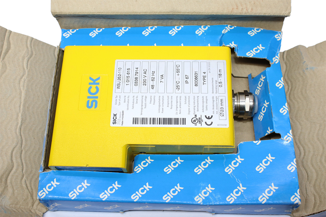 SICK WSU26/2-110 SINGLE-BEAM PHOTOELECTRIC SAFETY SWITCHES 1015615