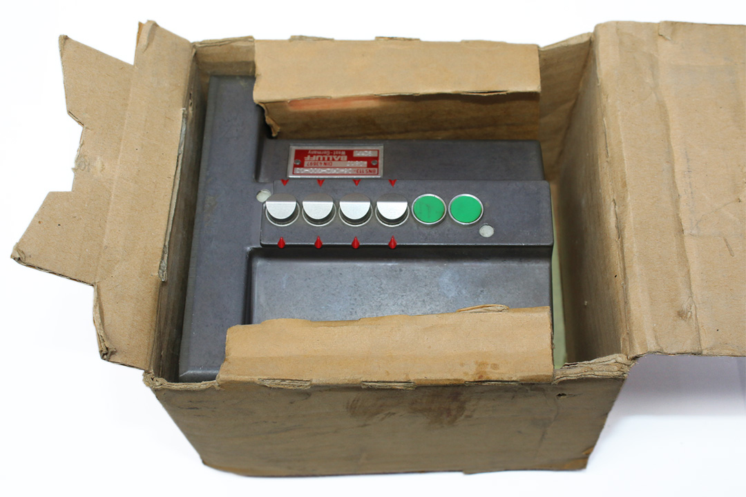 BALLUFF BNS 113-D06-D12-100-13-0617 Limit Switch