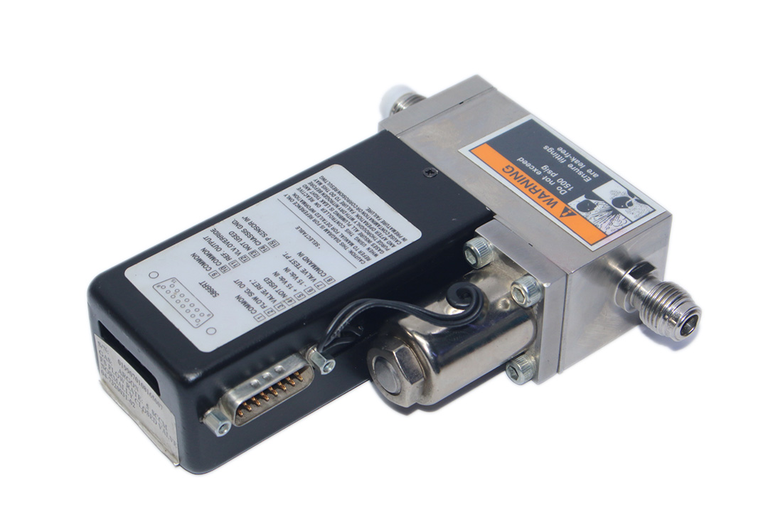 BROOKS 5866 RT PRESSURE CONTROLLER 5866RB1J1G4H4CA
