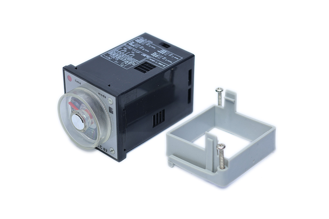 CDC TC 82 MULTIFUNCTION TIMER