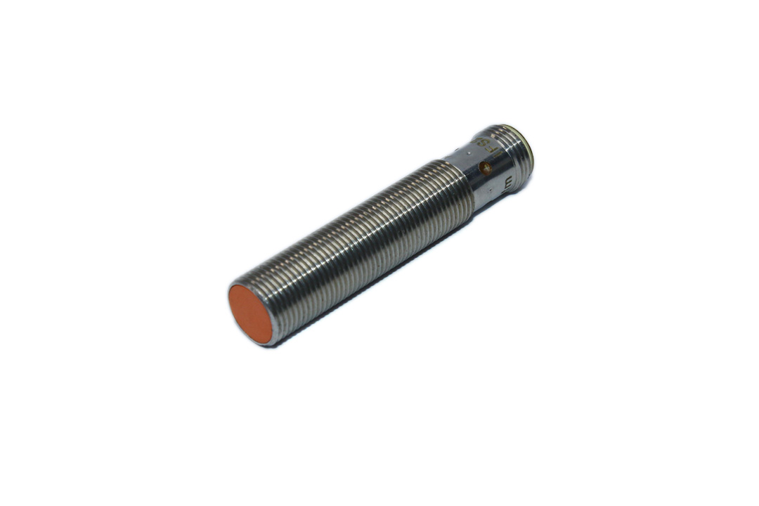 IFM IFS248 Inductive sensor IFK3004BAPKG/US-104