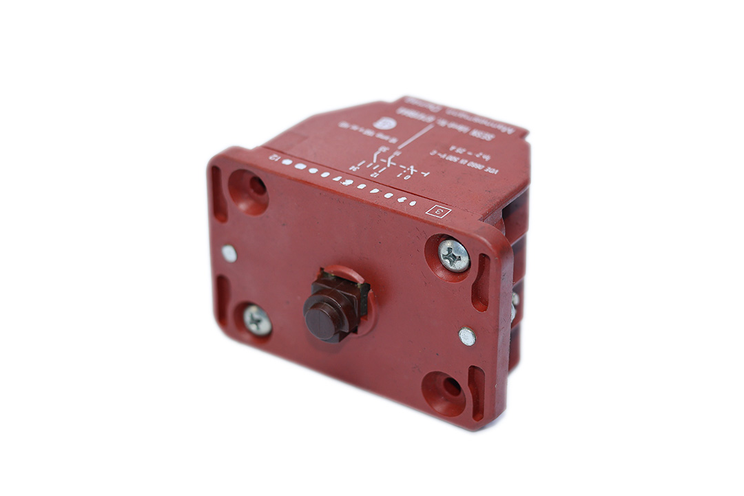 DEMAG SESN SWITCHING ELEMENT 87419844