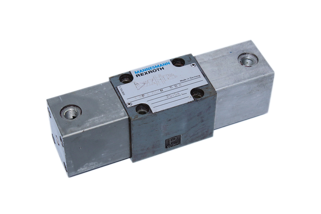 REXROTH 4WP6J35/N B08 DIRECTIONAL CONTROL VALVE