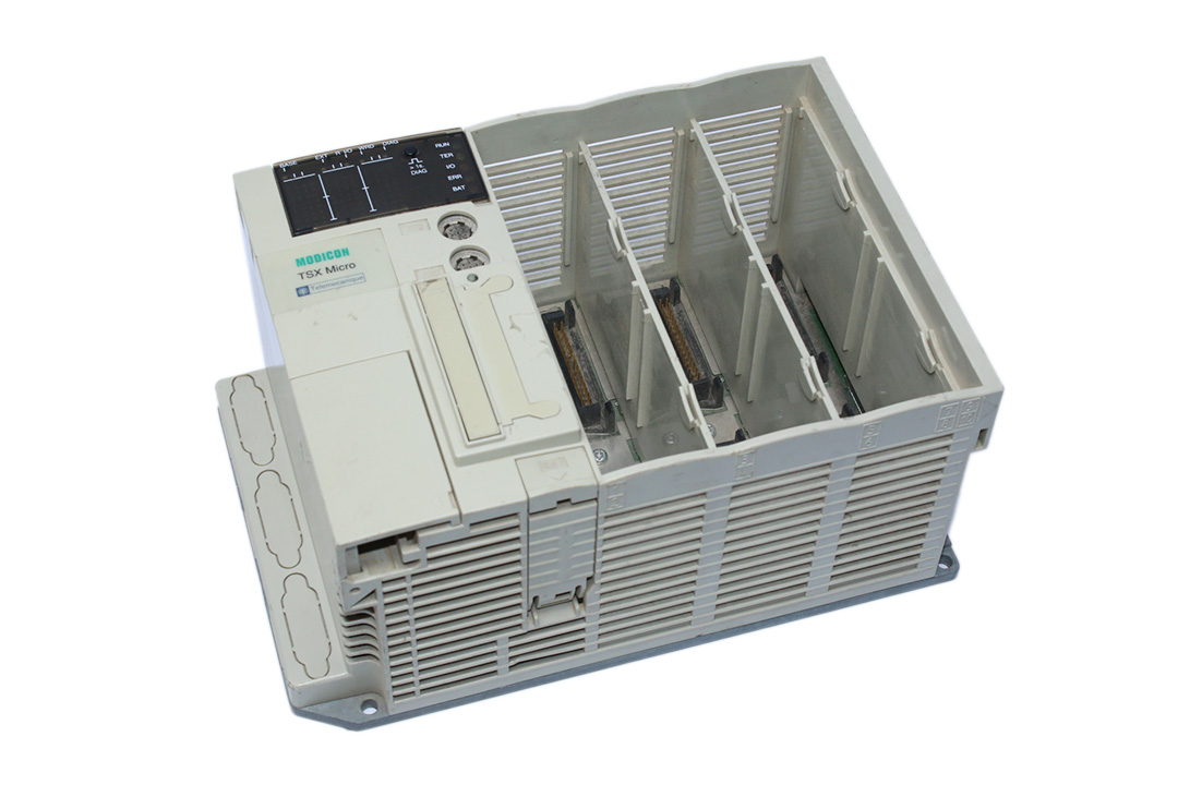 SCHNEIDER TSX3721001 MODULAR BASE CONTROLLER TSX MICRO