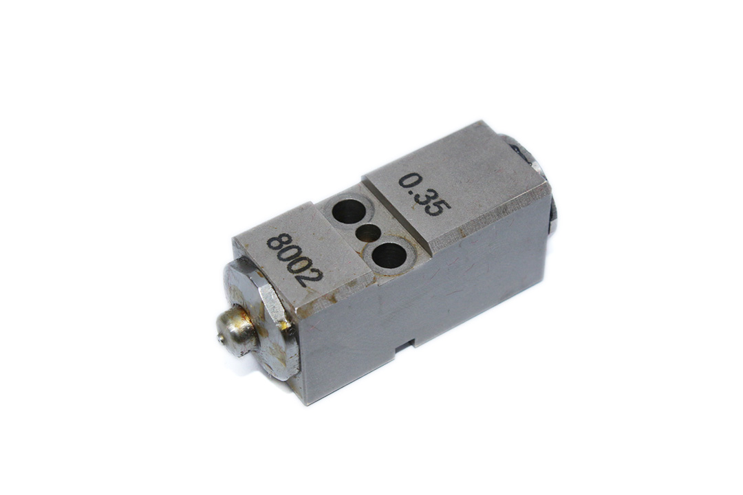 ITW DYNATEC 8002 GLUE APPLICATOR MODULE