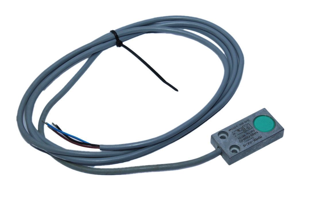PEPPERL+FUCHS NBB5-F33M-E2 Inductive sensor 88729